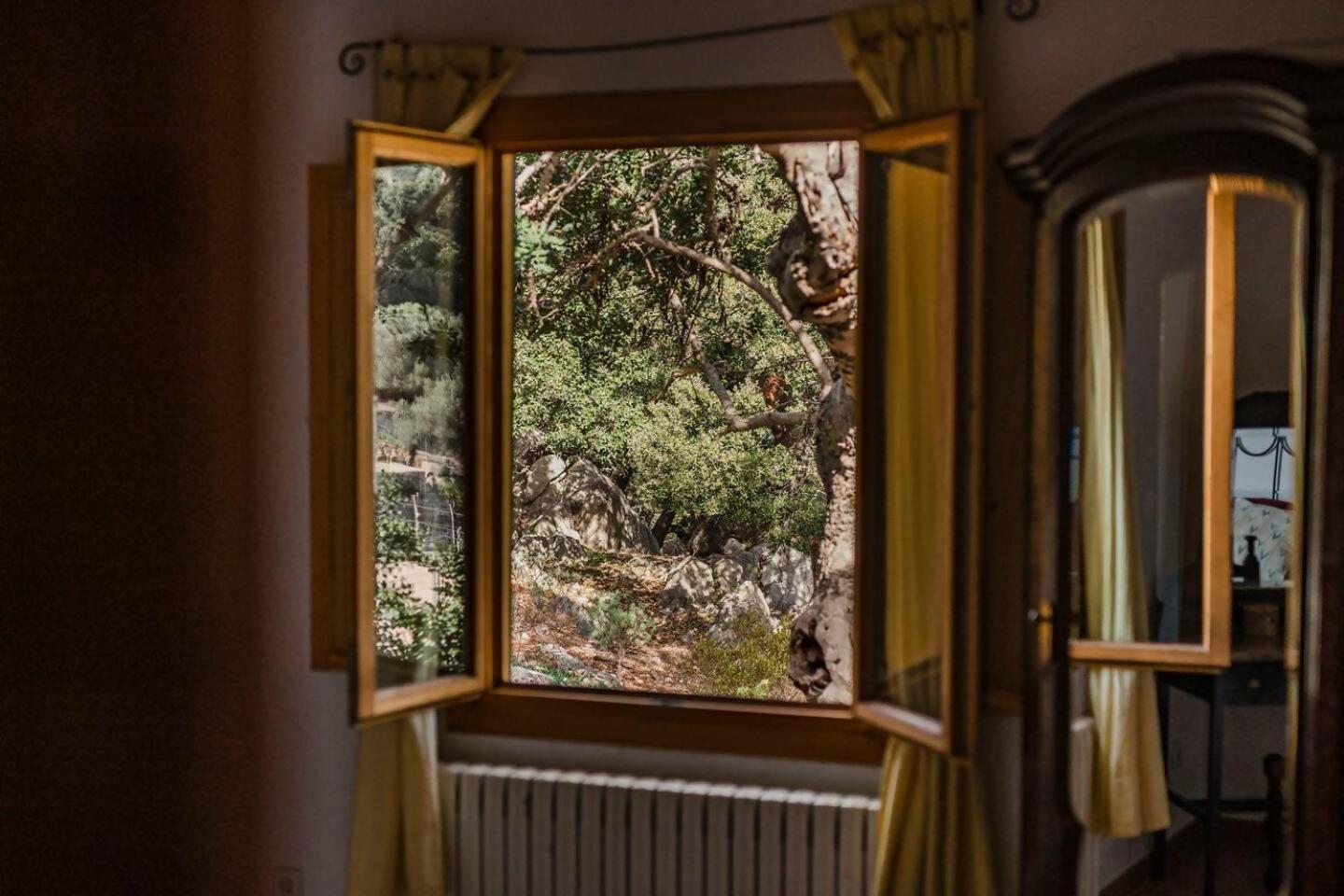 Villa Casa Tramuntana Valldemossa  Habitación foto